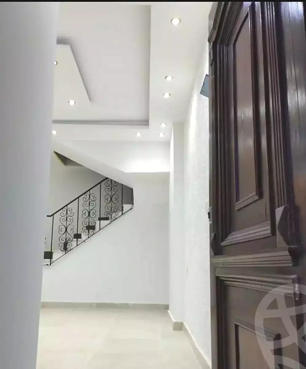 https://aqarmap.com.eg/ar/listing/7051172-for-sale-alexandria-al-agamy-el-hanouvel-amin-eshak-st