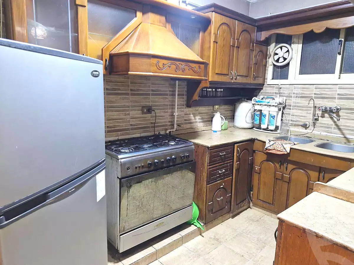 https://aqarmap.com.eg/ar/listing/7042626-for-rent-alexandria-al-agamy-el-hanouvel