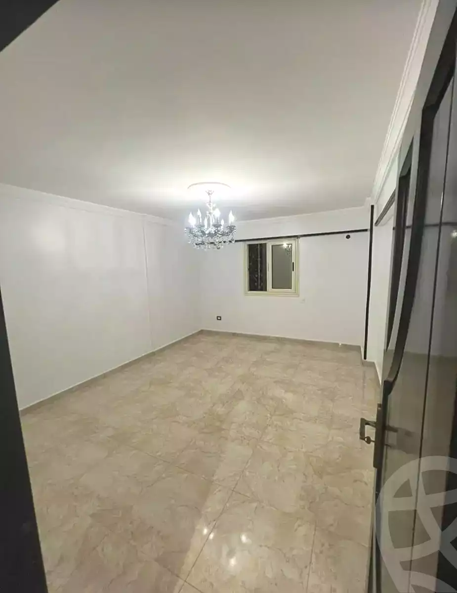 https://aqarmap.com.eg/ar/listing/7051575-for-sale-alexandria-el-mandara-shr-jml-bd-lnsr