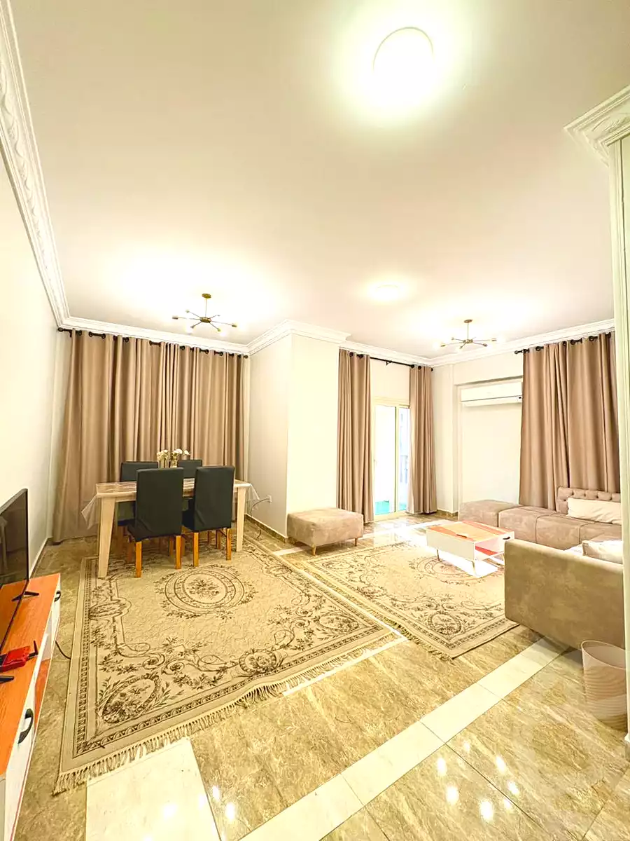 https://aqarmap.com.eg/ar/listing/6663137-for-rent-cairo-new-cairo-compounds-el-mostashareen-compound