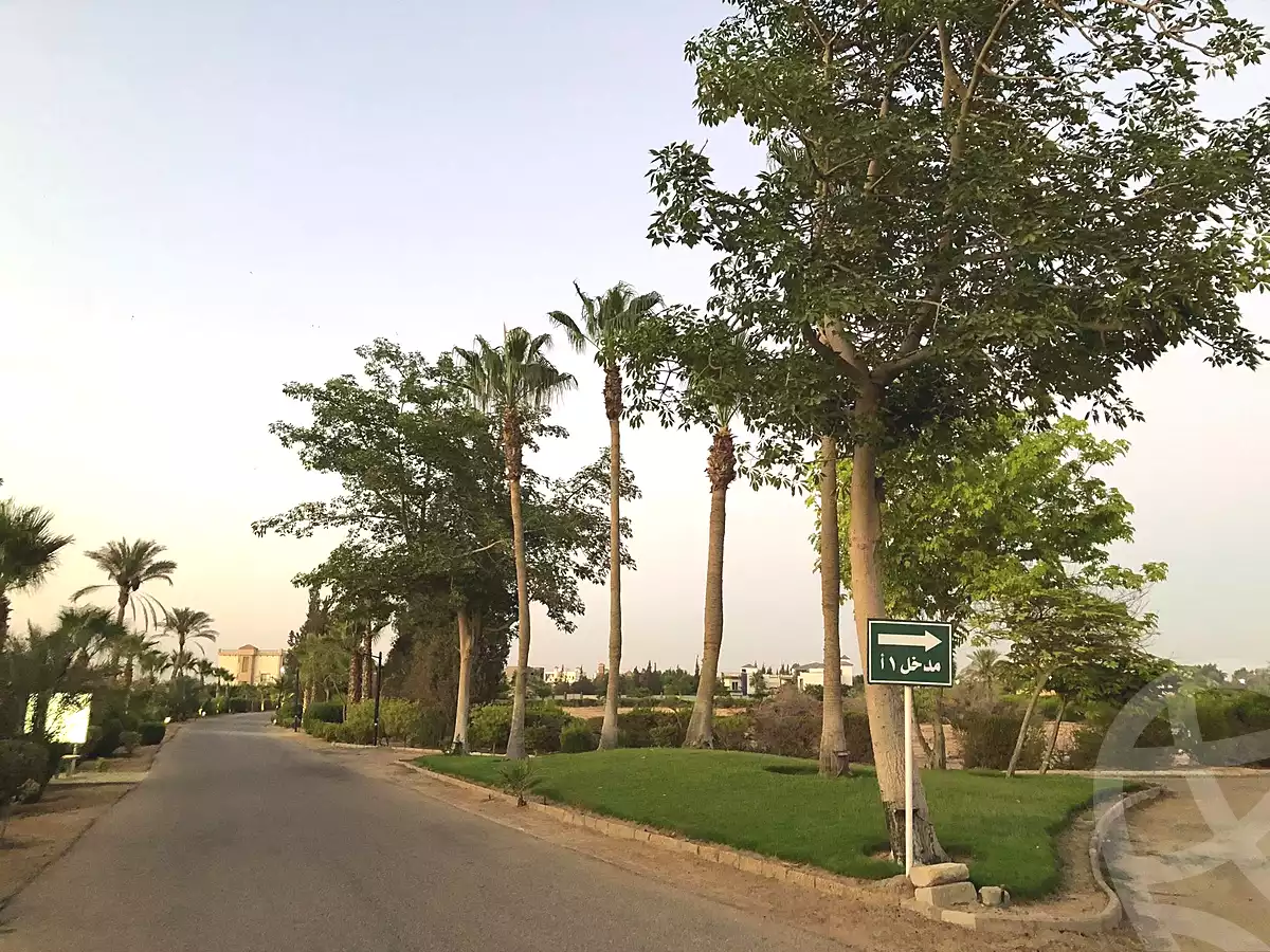 https://aqarmap.com.eg/ar/listing/7051716-for-sale-cairo-el-sheikh-zayed-city-compounds-ofok-1