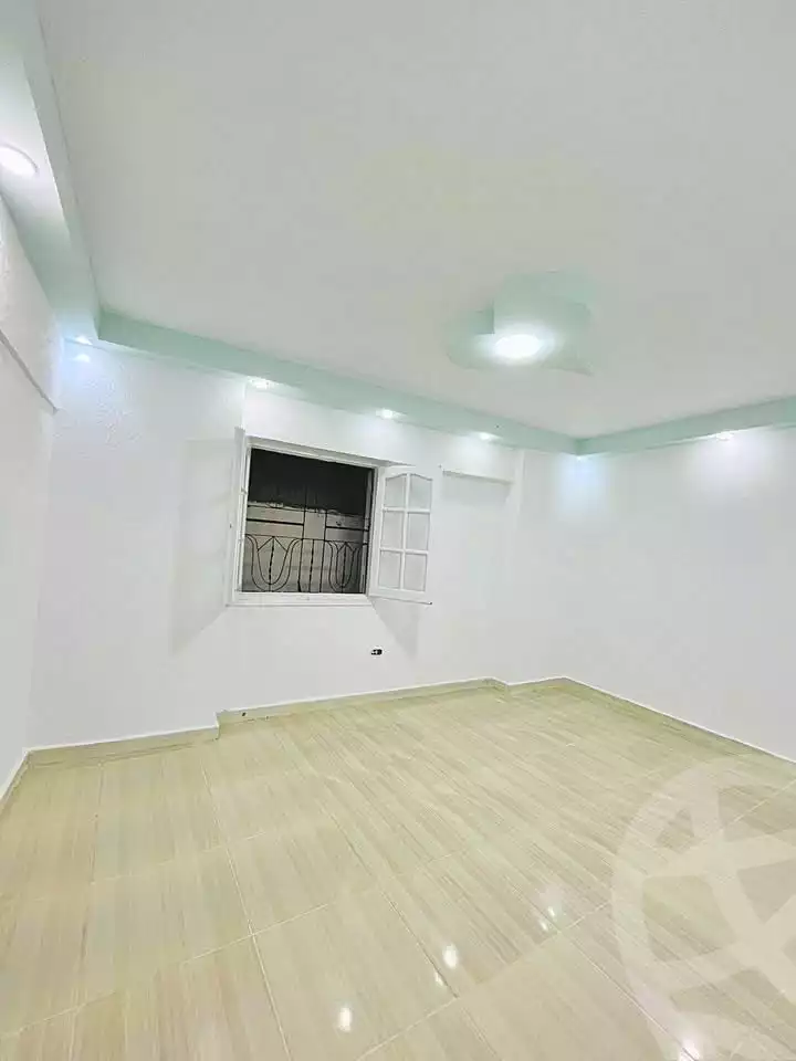 https://aqarmap.com.eg/ar/listing/7052128-for-sale-alexandria-al-agamy-shataa-el-nakheel