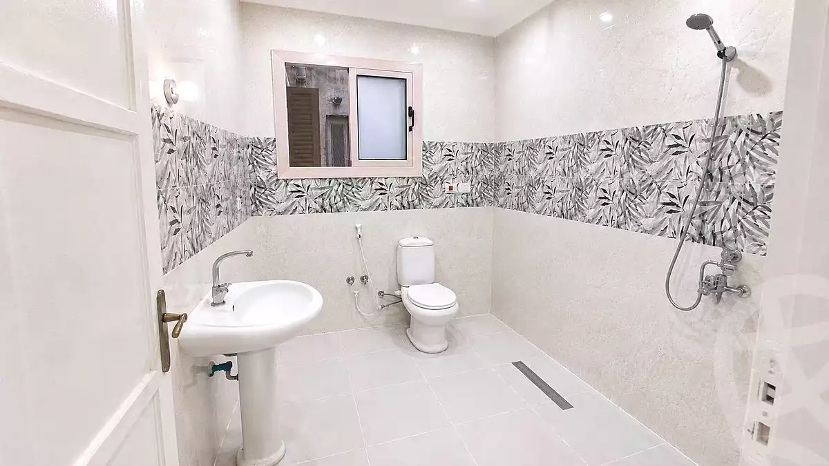 https://aqarmap.com.eg/ar/listing/7052215-for-rent-cairo-ain-shams-ain-shams-el-sharkia-el-eshrein-stt