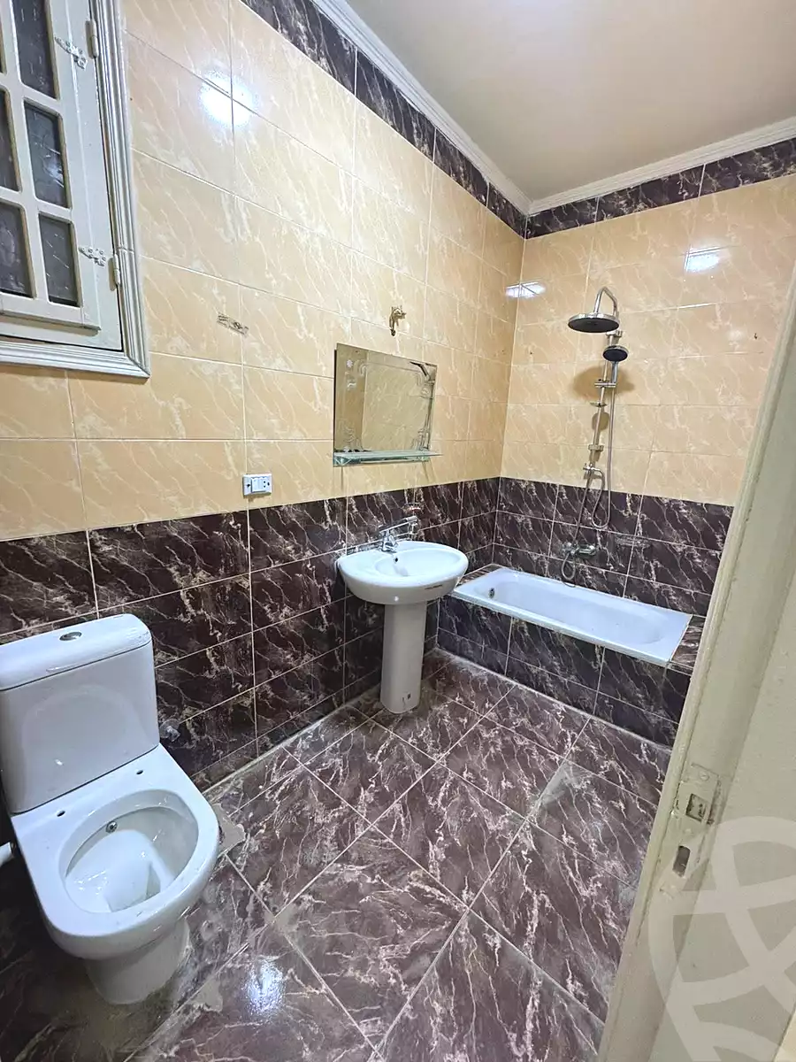 https://aqarmap.com.eg/ar/listing/7052254-for-sale-cairo-el-haram-el-lebeny-soltan-khattab-st