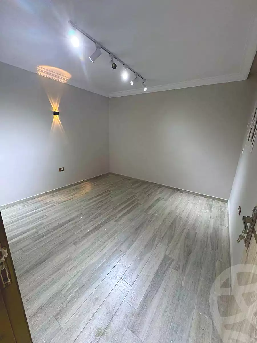 https://aqarmap.com.eg/ar/listing/7052371-for-sale-cairo-el-haram-el-maryotya