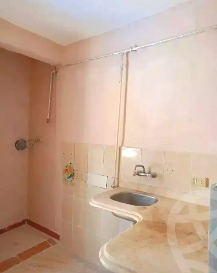 https://aqarmap.com.eg/ar/listing/7052445-for-sale-alexandria-al-agamy-el-hanouvel-el-warsha-st