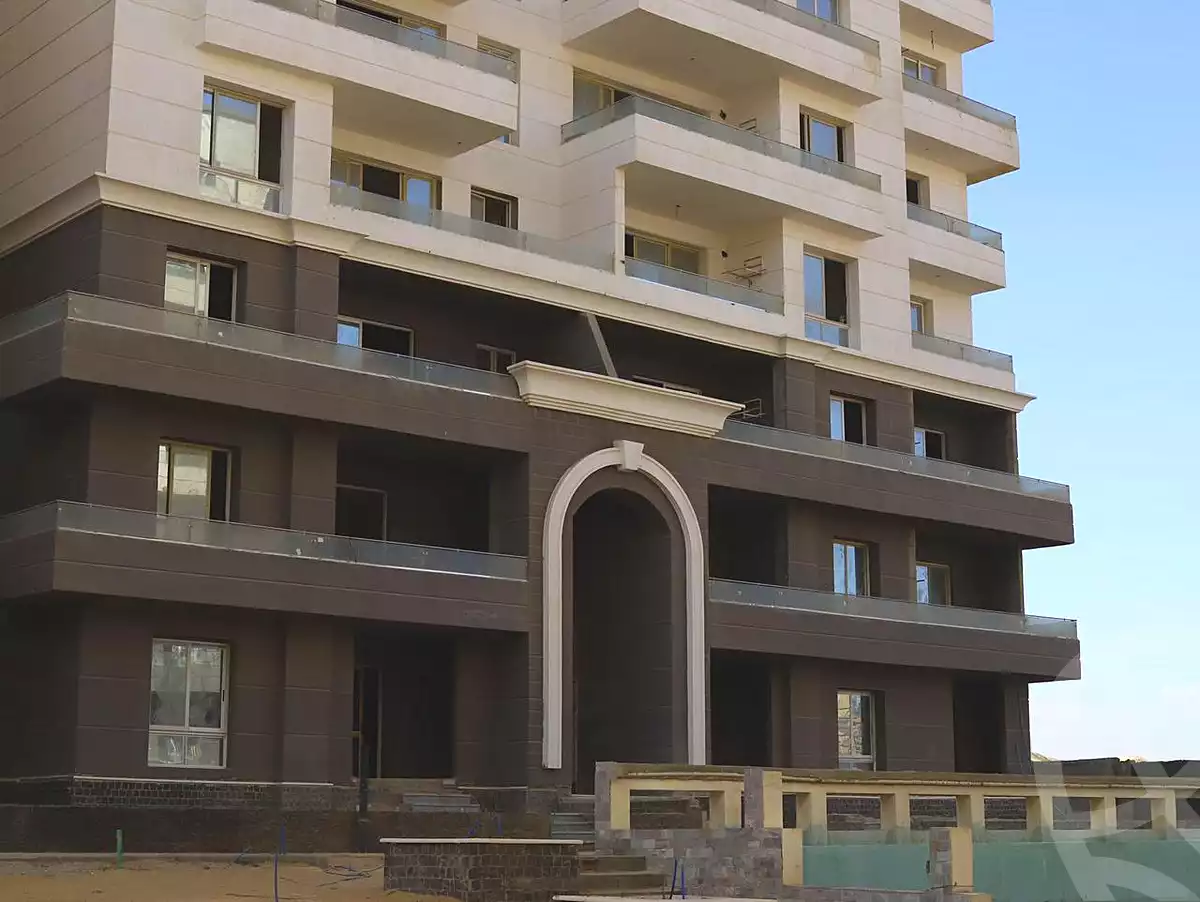 https://aqarmap.com.eg/en/listing/7052469-for-sale-cairo-new-administrative-capital-r8-tj-msr