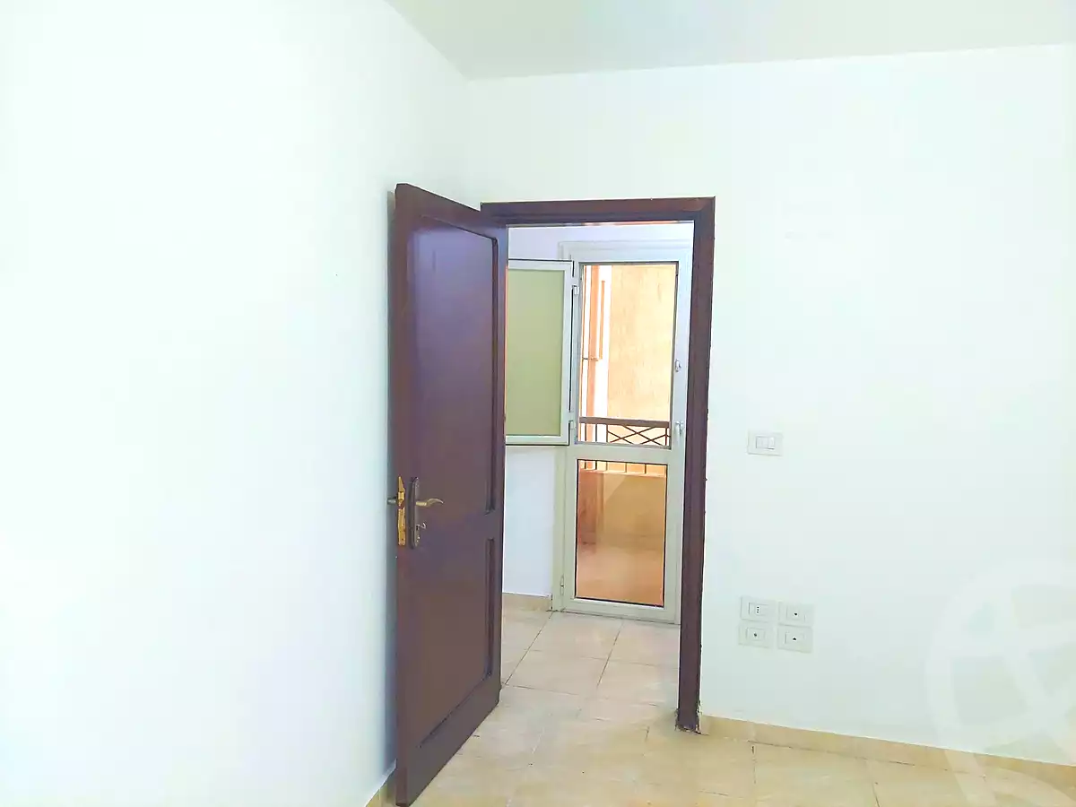 https://aqarmap.com.eg/ar/listing/7052633-for-rent-cairo-6th-of-october-hadaeq-october-compounds-valley-towers