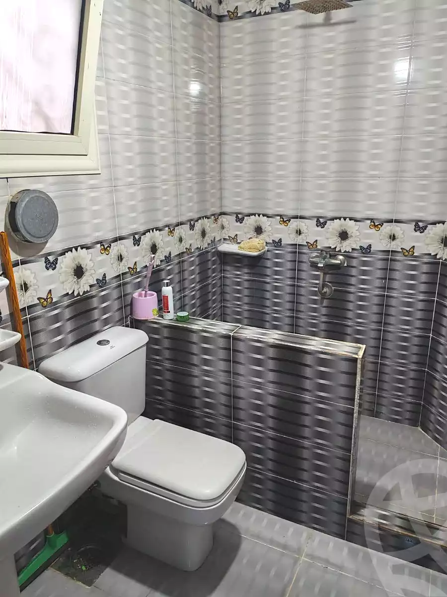 https://aqarmap.com.eg/en/listing/7052740-for-sale-cairo-helwan-helwan-el-sharkeya-ismael-kamel-st