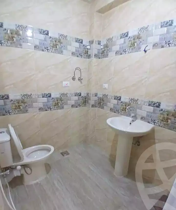 https://aqarmap.com.eg/ar/listing/7053063-for-sale-alexandria-miami-shr-jml-bd-lnsr