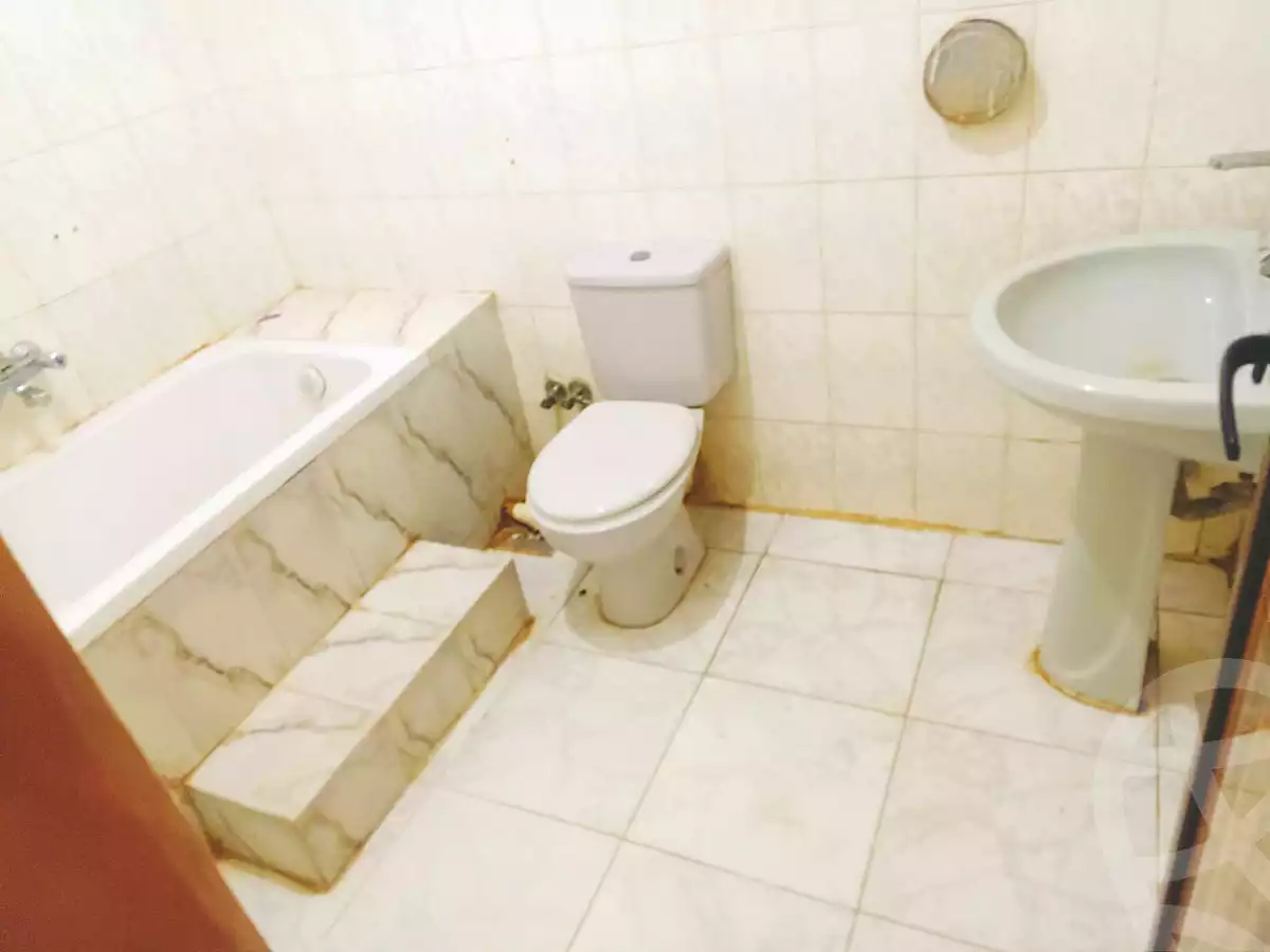 https://aqarmap.com.eg/en/listing/7053116-for-rent-cairo-ain-shams-ain-shams-el-sharkia-el-eshrein-stt