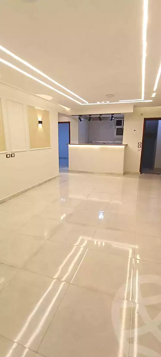 https://aqarmap.com.eg/ar/listing/7053128-for-sale-cairo-helwan-hadayek-helwan-el-eshrein-st