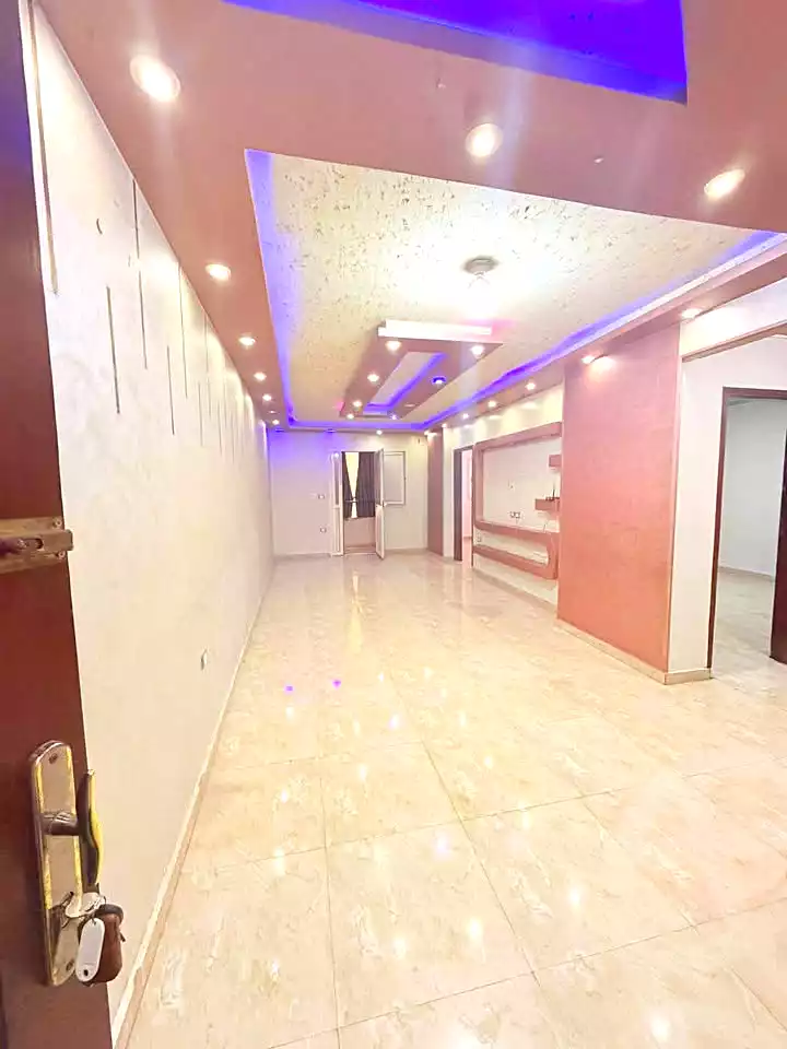 https://aqarmap.com.eg/en/listing/7053361-for-rent-cairo-nozha-2-gesr-el-suez-st