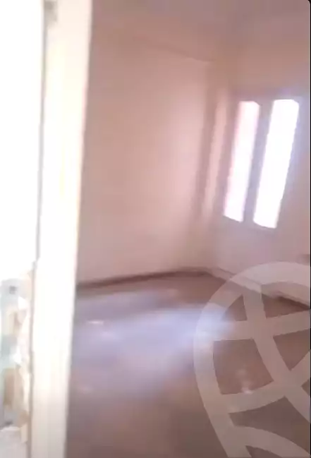 https://aqarmap.com.eg/ar/listing/7053483-for-rent-alexandria-al-agamy-el-hanouvel