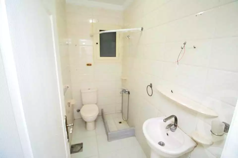 https://aqarmap.com.eg/ar/listing/7053604-for-sale-alexandria-bakoos
