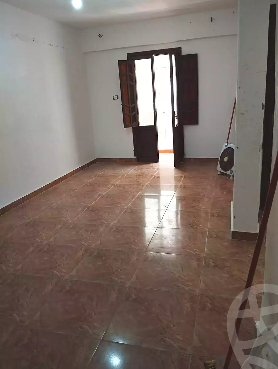 https://aqarmap.com.eg/ar/listing/7053702-for-sale-alexandria-al-agamy-el-hanouvel