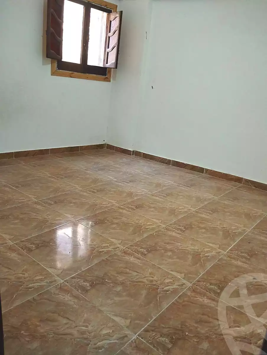 https://aqarmap.com.eg/ar/listing/7053702-for-sale-alexandria-al-agamy-el-hanouvel