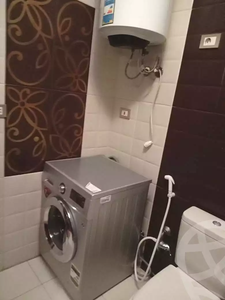 https://aqarmap.com.eg/ar/listing/7053798-for-sale-cairo-ain-shams-ahmed-esmat-st