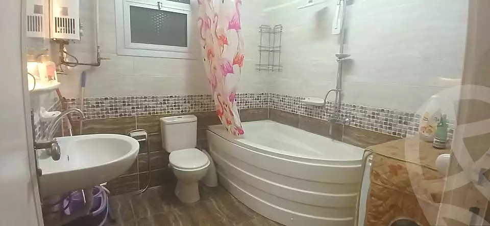 https://aqarmap.com.eg/ar/listing/7053802-for-sale-cairo-hadayek-el-koba-saraya-el-kobba