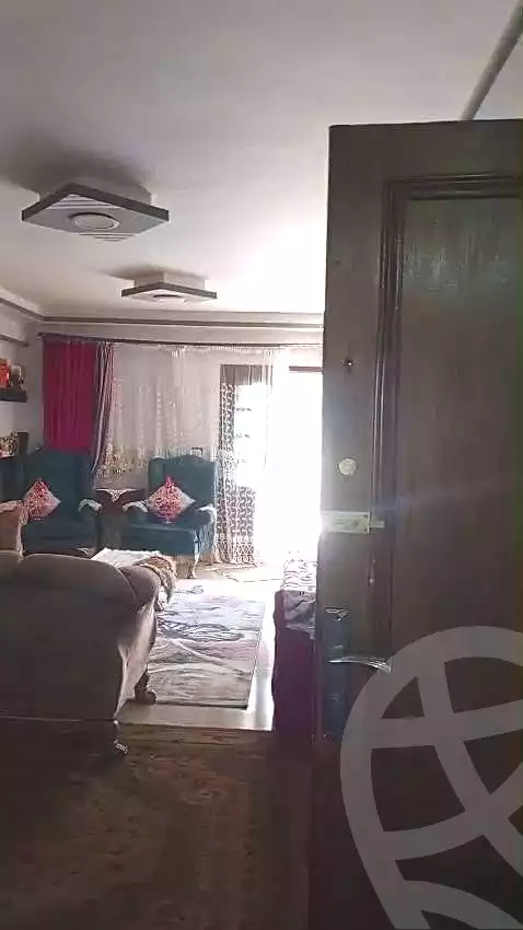 https://aqarmap.com.eg/en/listing/7053842-for-sale-alexandria-al-agamy-el-hanouvel-el-warsha-st