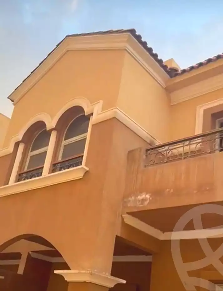 https://aqarmap.com.eg/ar/listing/7053998-for-sale-cairo-el-sheikh-zayed-city-compounds-el-khamayel