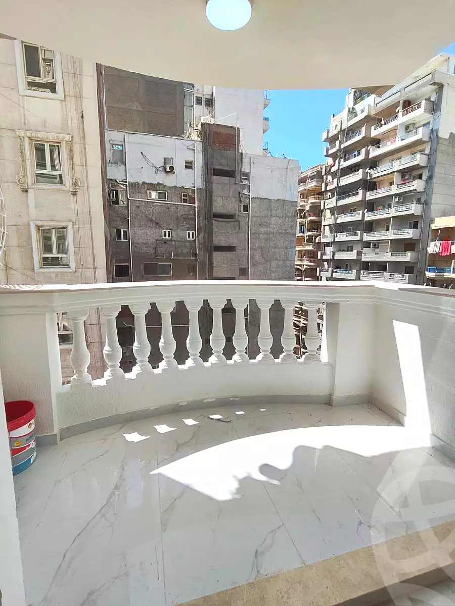 https://aqarmap.com.eg/ar/listing/7054032-for-sale-alexandria-sydy-bshr-sydy-bshr-bhry-khalil-hamada-st