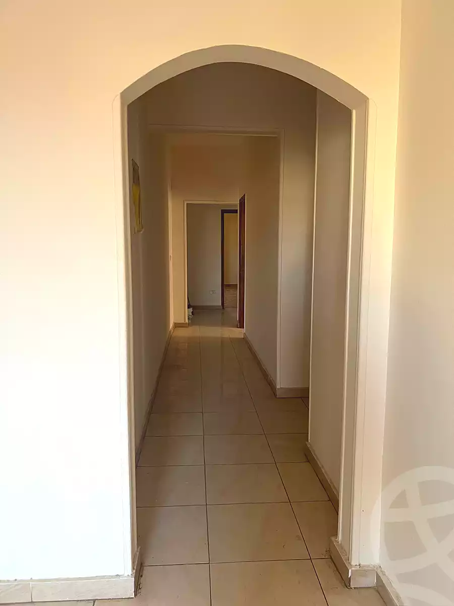 https://aqarmap.com.eg/ar/listing/7054061-for-rent-cairo-new-cairo-el-ahyaa-third-neighborhood-no-45