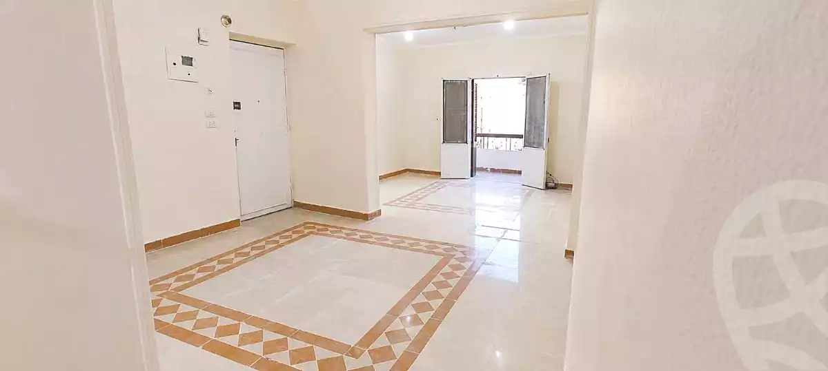 https://aqarmap.com.eg/ar/listing/7054093-for-rent-cairo-ain-shams-ain-shams-el-sharkia-el-eshrein-stt