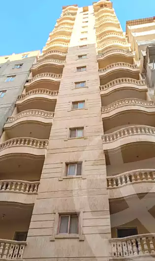 https://aqarmap.com.eg/en/listing/7054122-for-sale-alexandria-sydy-bshr-sydy-bshr-qbly