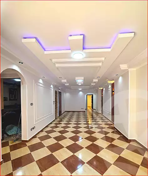 https://aqarmap.com.eg/ar/listing/7054166-for-sale-alexandria-miami-45-street