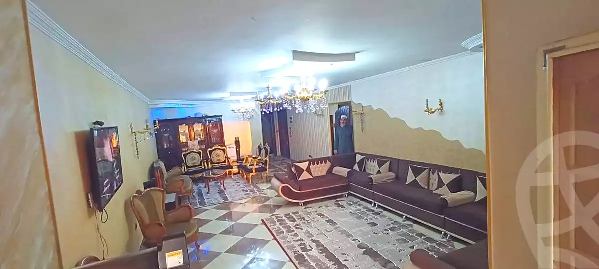 https://aqarmap.com.eg/ar/listing/7054249-for-sale-cairo-helwan-helwan-el-sharkeya-ryad-pasha-st