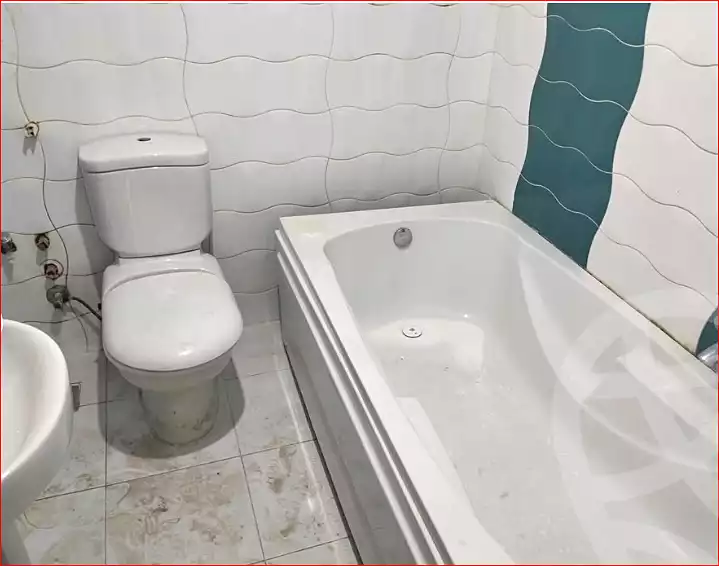 https://aqarmap.com.eg/ar/listing/7054426-for-sale-cairo-helwan-helwan-el-sharkeya-ismael-kamel-st