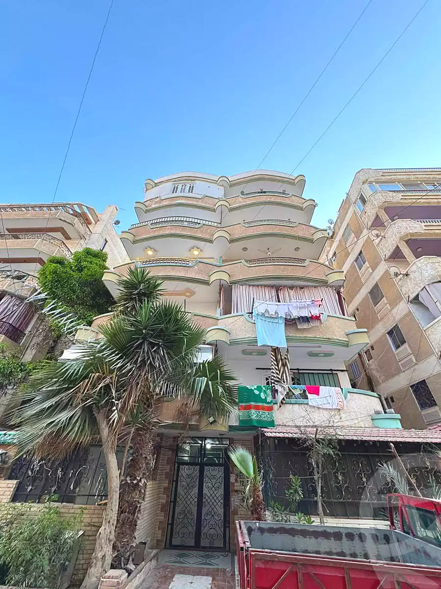 https://aqarmap.com.eg/en/listing/7054605-for-sale-alexandria-al-agamy