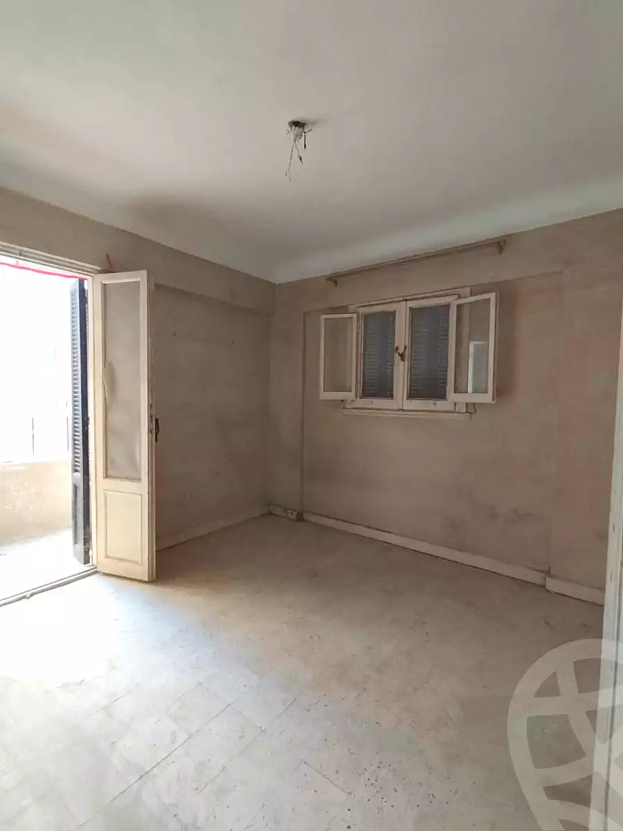 https://aqarmap.com.eg/en/listing/7054787-for-sale-alexandria-al-agamy-lbytsh-el-hay-st