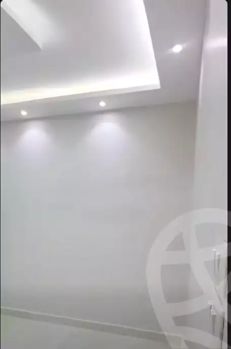 https://aqarmap.com.eg/ar/listing/7054987-for-rent-alexandria-al-agamy-lbytsh-bianchiii