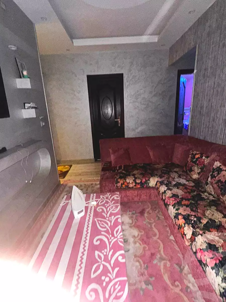 https://aqarmap.com.eg/en/listing/7055175-for-sale-cairo-helwan-helwan-el-sharkeya-heidar-st