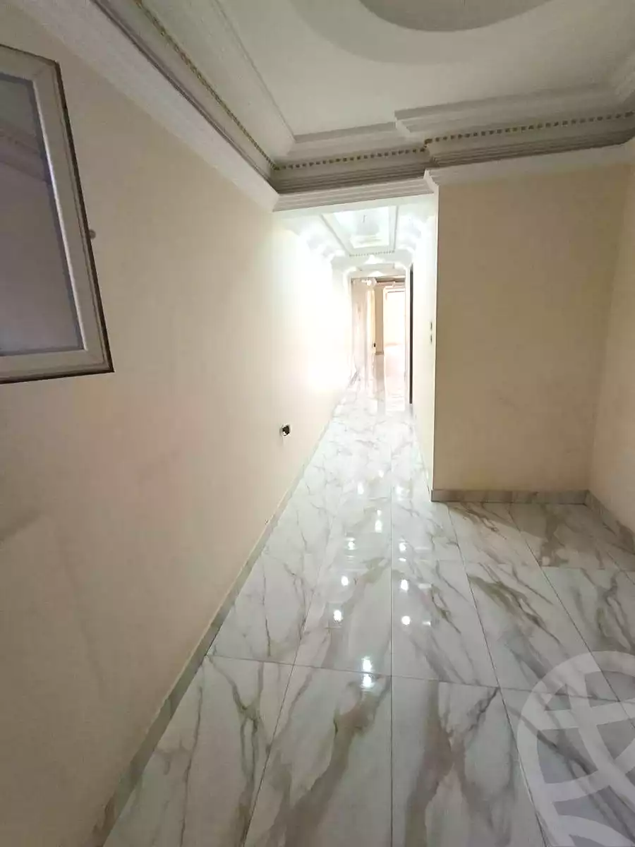 https://aqarmap.com.eg/ar/listing/7055187-for-sale-cairo-helwan-ahmed-enci-st