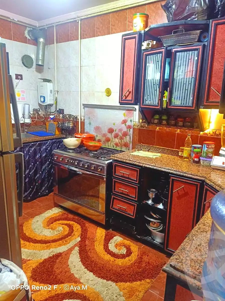 https://aqarmap.com.eg/ar/listing/7055269-for-sale-cairo-helwan-helwan-el-sharkeya-borhan-st