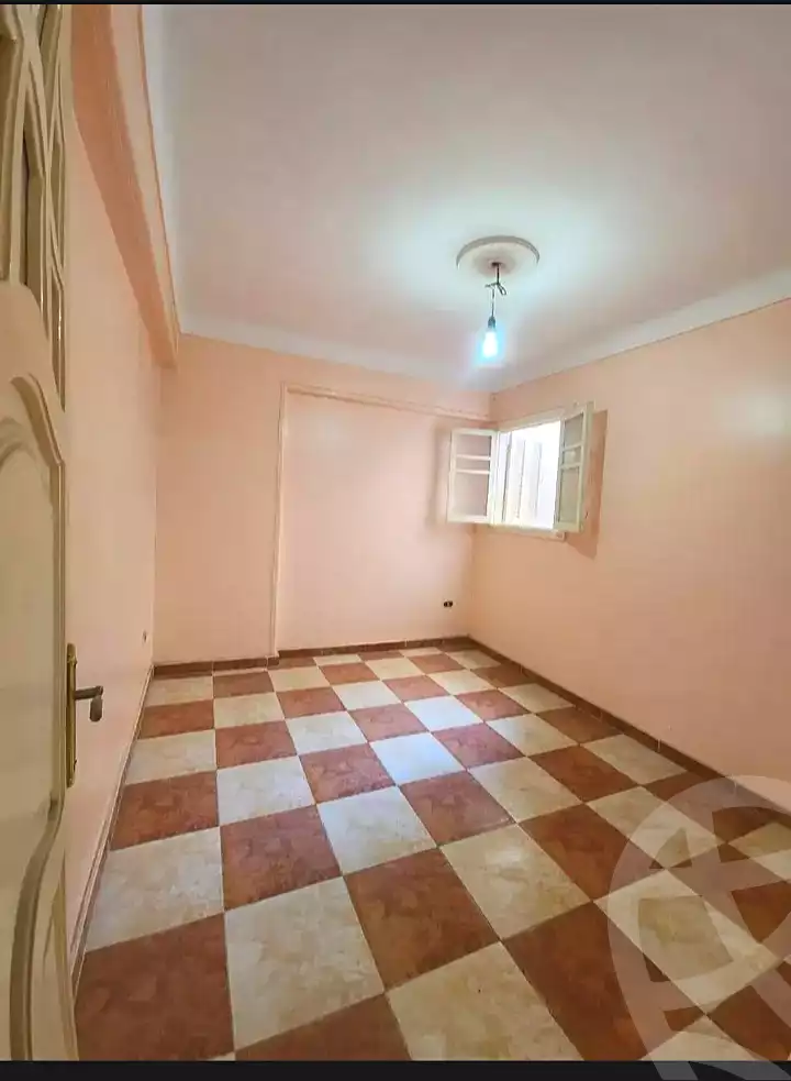 https://aqarmap.com.eg/en/listing/7055254-for-sale-alexandria-sydy-bshr-sydy-bshr-qbly
