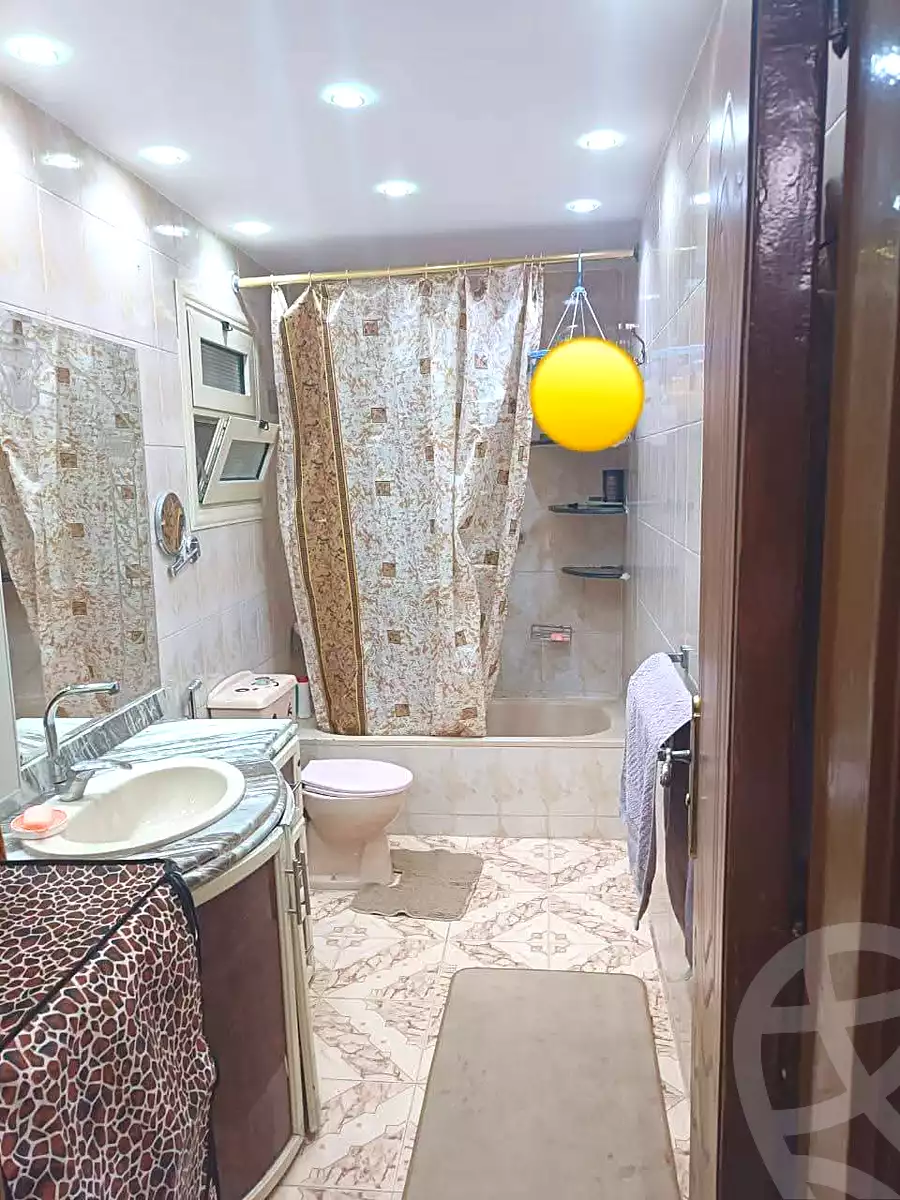 https://aqarmap.com.eg/ar/listing/7055261-for-sale-cairo-helwan-mahmoud-zaki-st