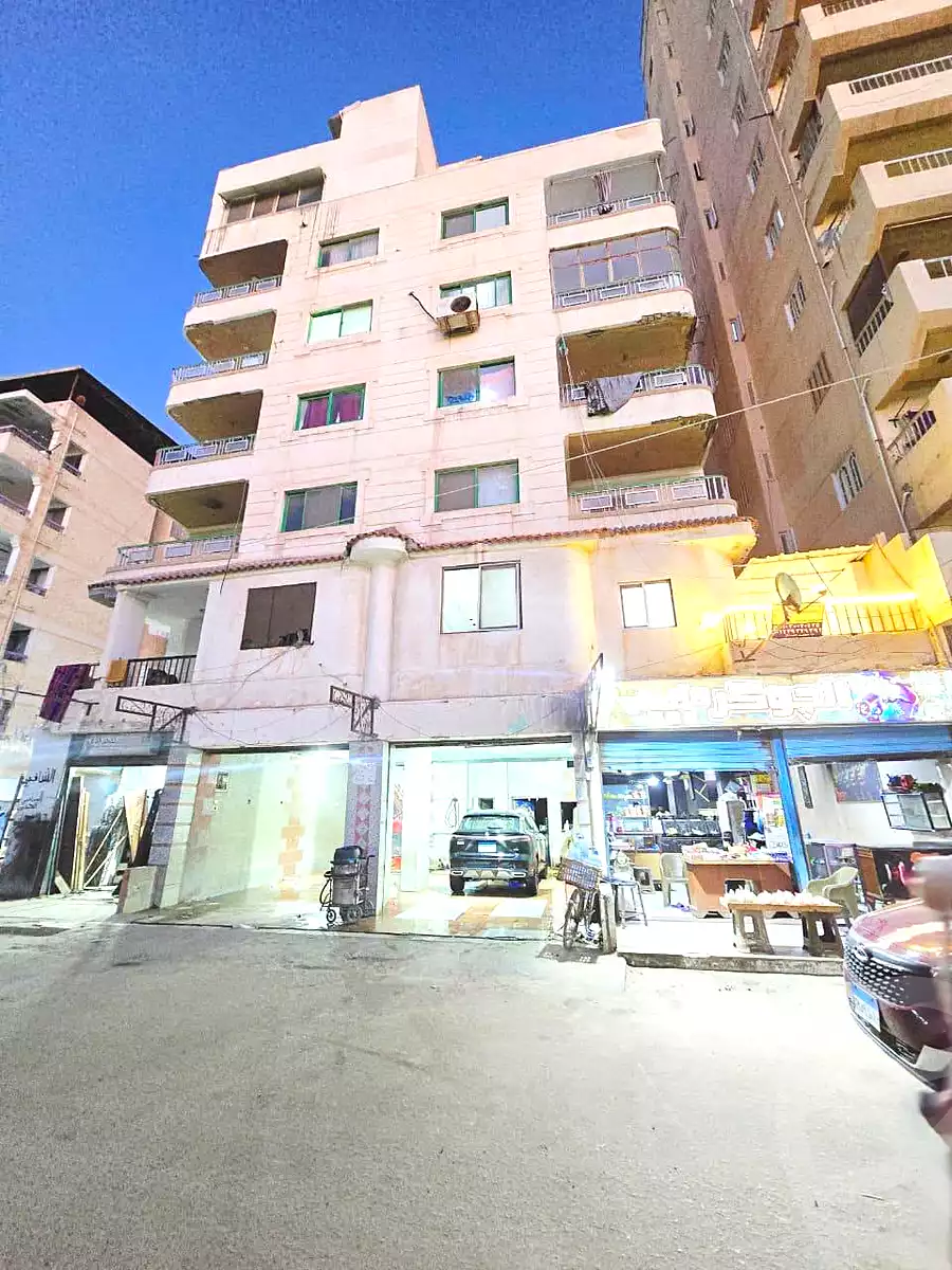 https://aqarmap.com.eg/ar/listing/7055624-for-sale-alexandria-al-agamy-shataa-el-nakheel