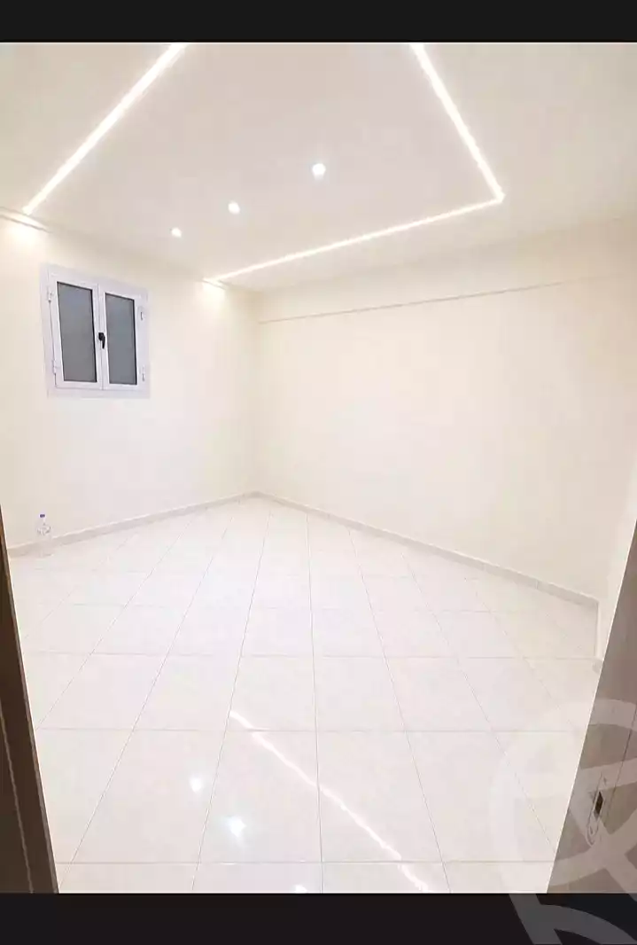 https://aqarmap.com.eg/ar/listing/7055650-for-sale-alexandria-lsywf-el-falki