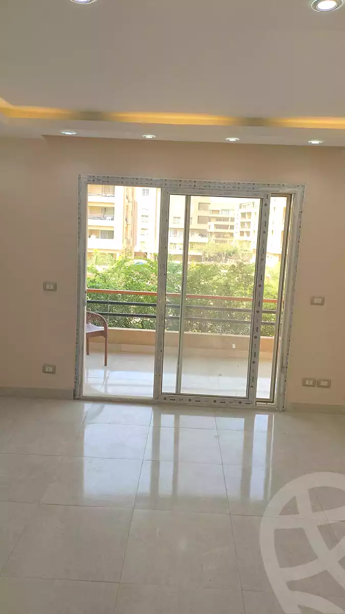 https://aqarmap.com.eg/en/listing/7055804-for-rent-cairo-new-cairo-compounds-the-square