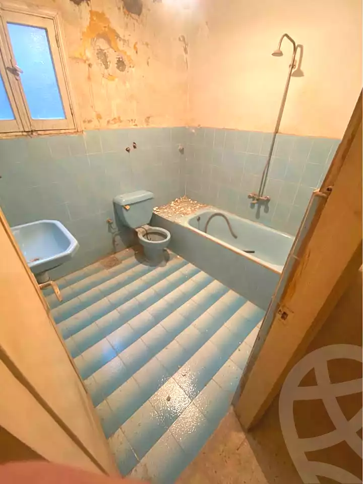 https://aqarmap.com.eg/ar/listing/7055926-for-sale-alexandria-ganaklis