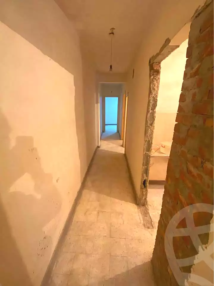 https://aqarmap.com.eg/ar/listing/7055932-for-sale-alexandria-ganaklis