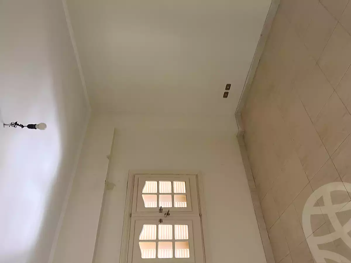https://aqarmap.com.eg/ar/listing/7055909-for-sale-cairo-new-cairo-ganob-el-akadamiya-south-academy-b-taha-hussein-st