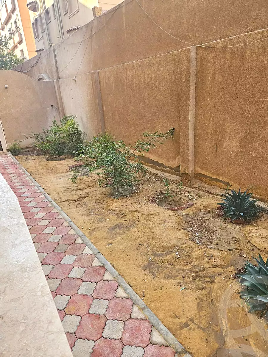 https://aqarmap.com.eg/ar/listing/7056138-for-rent-cairo-new-cairo-el-ahyaa-second-neighborhood-street-70