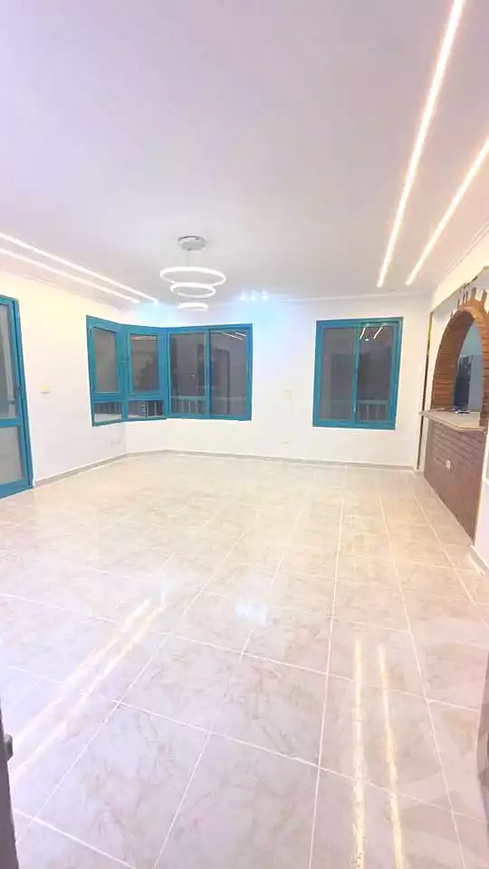https://aqarmap.com.eg/ar/listing/7056207-for-sale-alexandria-al-agamy-shataa-el-nakheel