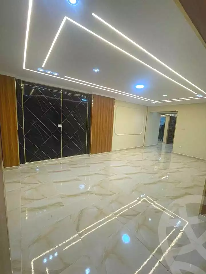 https://aqarmap.com.eg/ar/listing/7056219-for-sale-alexandria-miami-abou-el-arab-st