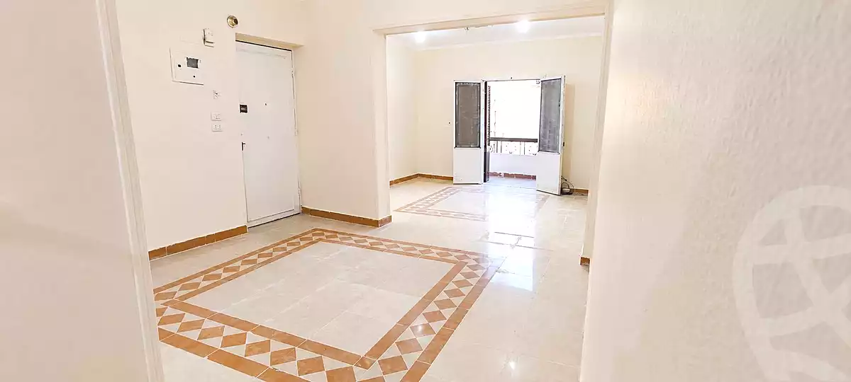 https://aqarmap.com.eg/ar/listing/7056293-for-rent-cairo-ain-shams-ain-shams-el-sharkia-el-eshrein-stt